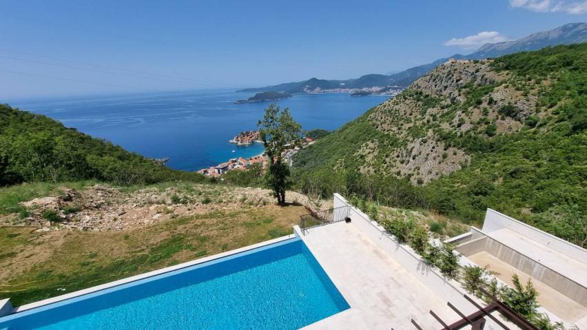 Opremljen trosoban stan 90 m² sa panoramskim pogledom na more – Blizikuće, Budva