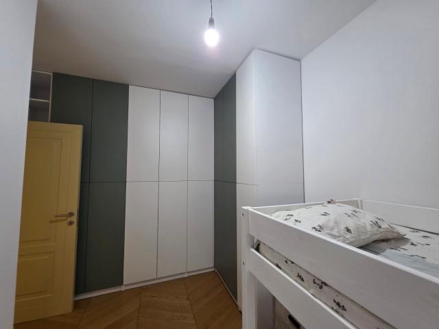 Opremljen trosoban stan 90 m² sa panoramskim pogledom na more – Blizikuće, Budva