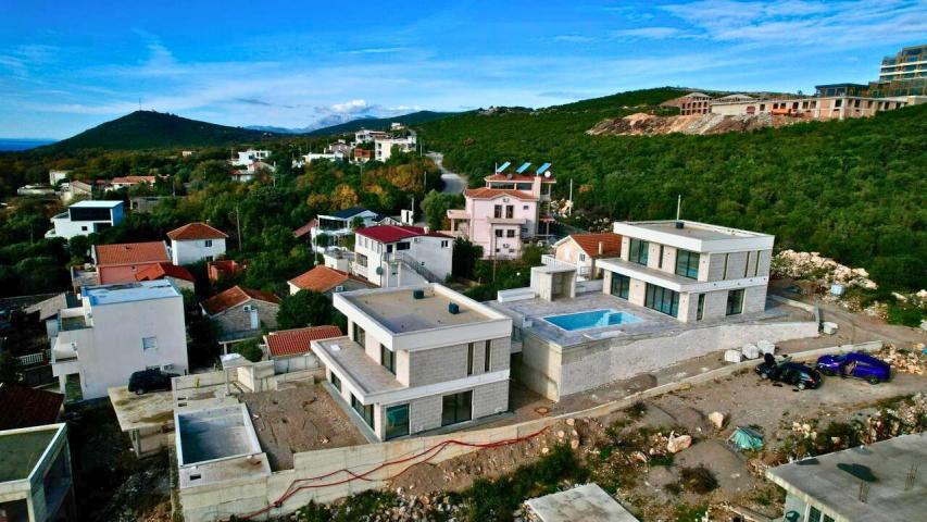 Luksuzna vila od 250 m² sa bazenom i panoramskim pogledom na more – Krimovica, Kotor