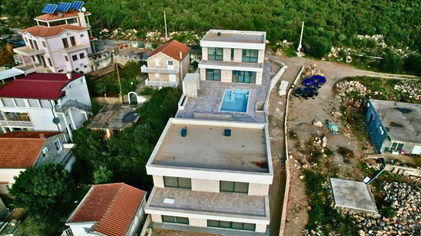 Luksuzna vila od 250 m² sa bazenom i panoramskim pogledom na more – Krimovica, Kotor
