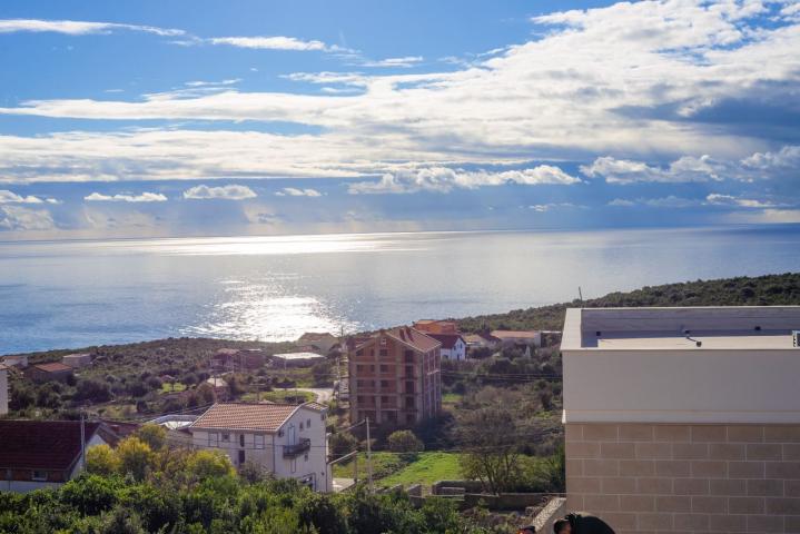 Luksuzna vila od 250 m² sa bazenom i panoramskim pogledom na more – Krimovica, Kotor