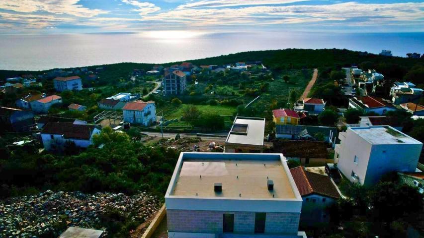 Luksuzna vila od 250 m² sa bazenom i panoramskim pogledom na more – Krimovica, Kotor