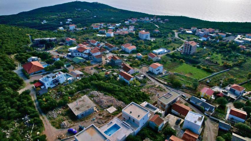 Luksuzna vila od 250 m² sa bazenom i panoramskim pogledom na more – Krimovica, Kotor