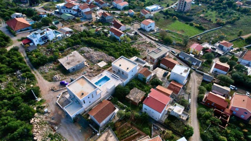 Luksuzna vila od 250 m² sa bazenom i panoramskim pogledom na more – Krimovica, Kotor