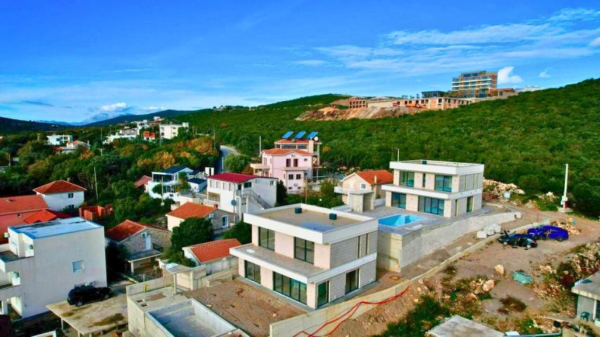 Luksuzna vila od 250 m² sa bazenom i panoramskim pogledom na more – Krimovica, Kotor