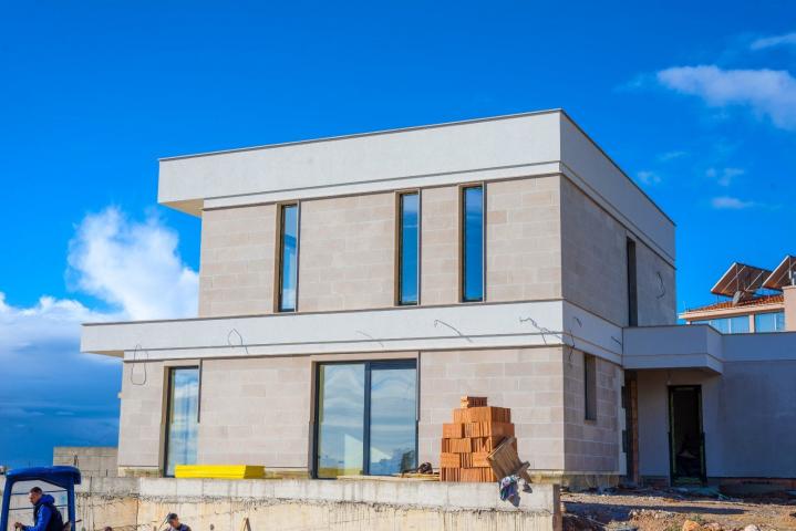 Luksuzna vila od 250 m² sa bazenom i panoramskim pogledom na more – Krimovica, Kotor