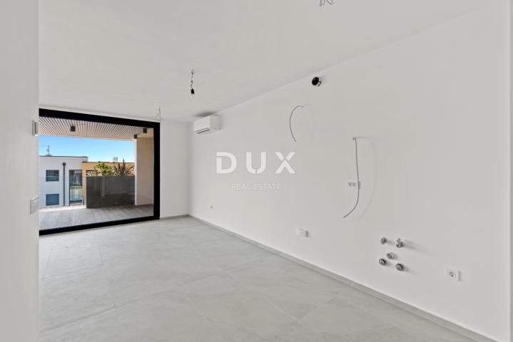 ISTRIEN, NOVIGRAD – Komfortable Wohnung in einem luxuriösen Neubau