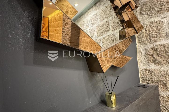 Otok Pag, Pag, moderan apartman u staroj jezgri, 150m od mora