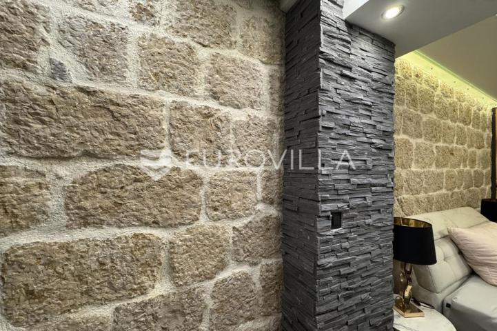 Otok Pag, Pag, moderan apartman u staroj jezgri, 150m od mora