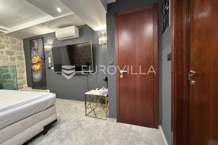 Otok Pag, Pag, moderan apartman u staroj jezgri, 150m od mora