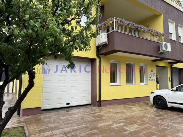 Fotografija stana 33 od 38