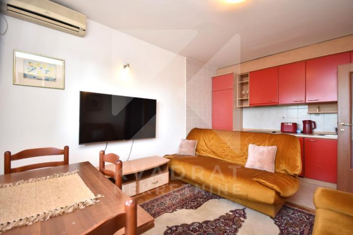 Izdavanje, Jednosoban stan, Podgorica, Preko Morače, 33m2