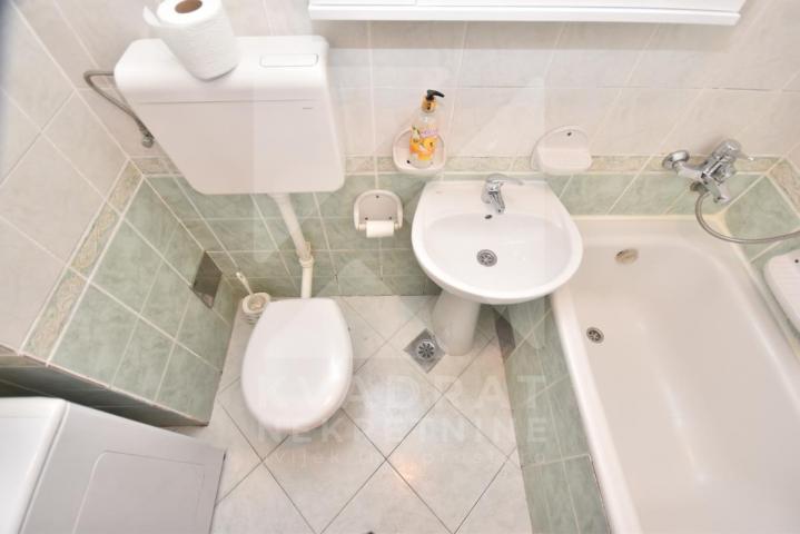 Izdavanje, Jednosoban stan, Podgorica, Preko Morače, 33m2