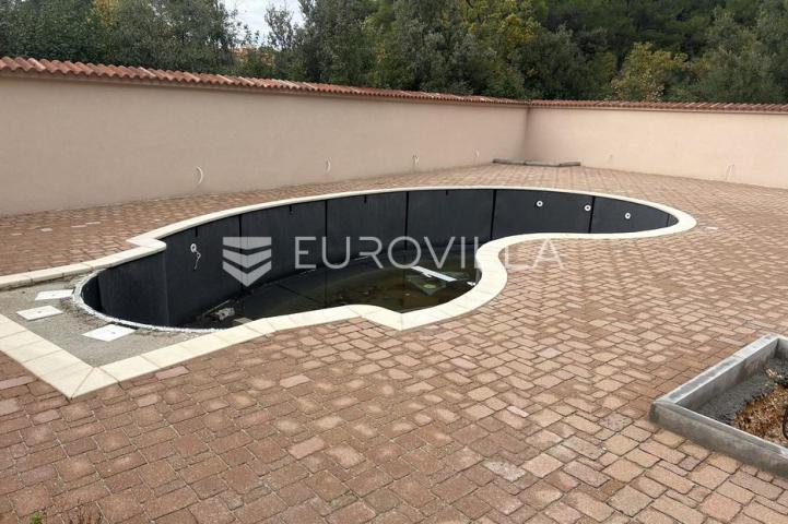 Biograd na moru, Pakoštane, Apartman S1 u prizemlju površine od 46 m²