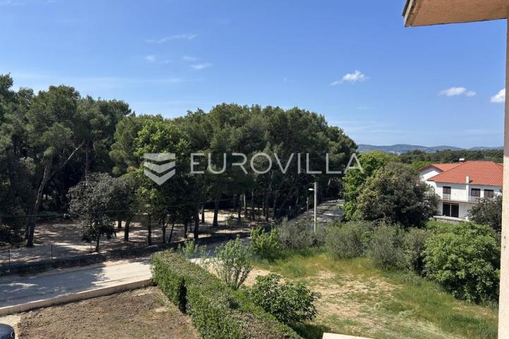 Biograd na moru, Pakoštane, Apartman S4 u prizemlju površine od 146 m²