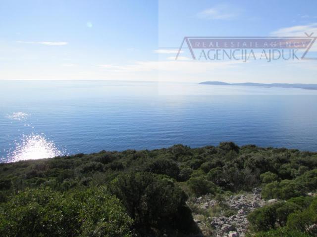Pelješac, Orebić 1219020 m2 tj 120 hektara u komadu!