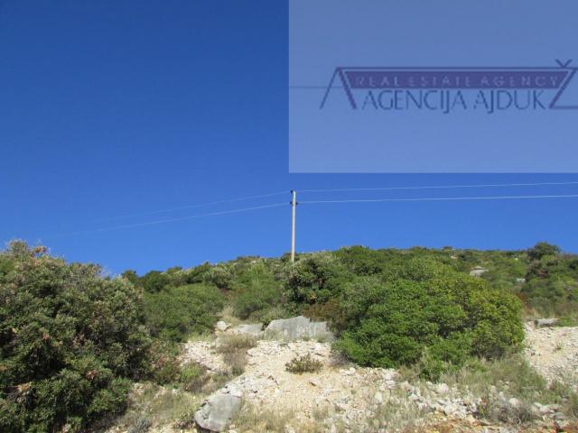 Pelješac, Orebić 1219020 m2 tj 120 hektara u komadu!