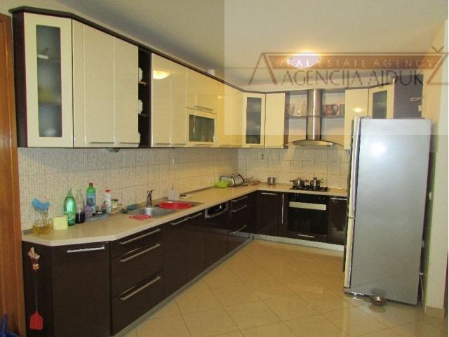 Imotski - Cista Provo vila  sa bazenom 742 m2 - sniženo