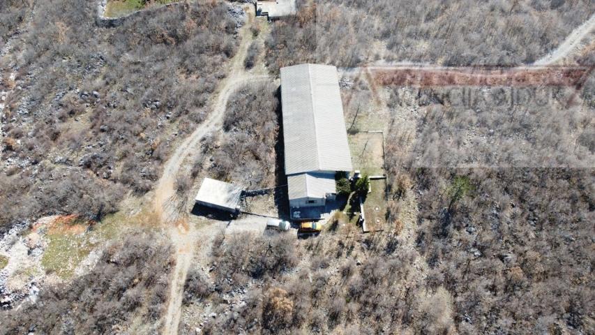 Svib Jasenak stambeno-poslovni objekt 403 m2 - intima - novo