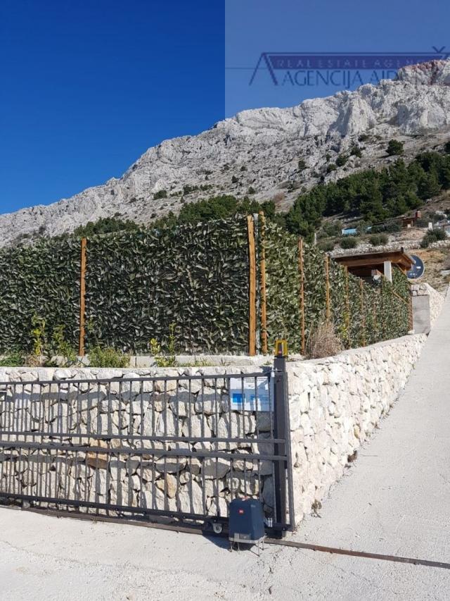 Omiš vila Stanići top lokacija - intima - pogled na more