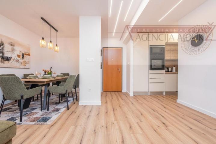Zadar Borik novouređeni i namješteni stan 70 m2
