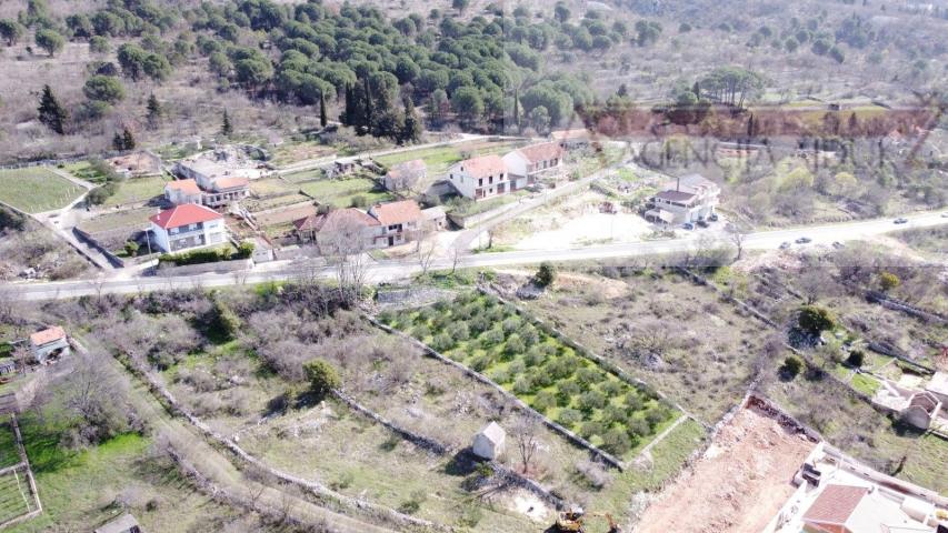 Imotski 764 m2 građevinsko zemljište - Vinjani Donji