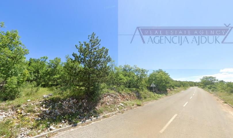 Imotski 1526 m2 građevinsko zemljište - novo u ponudi