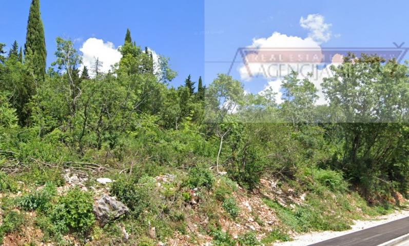 Imotski 13000 m2 građevinsko zemljište top lokacija - novo u ponudi!
