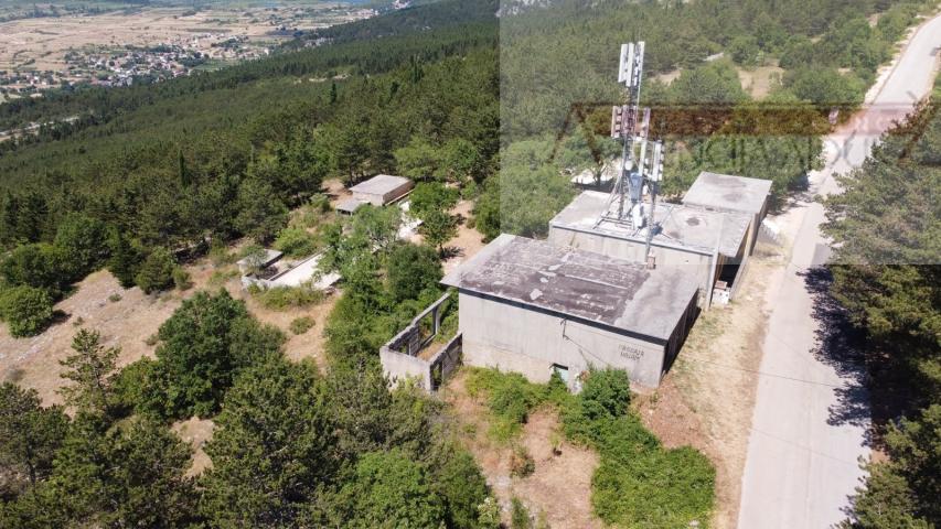 Imotski Proložac kuća  u izgradnji + velika okućnica 2000 m2 