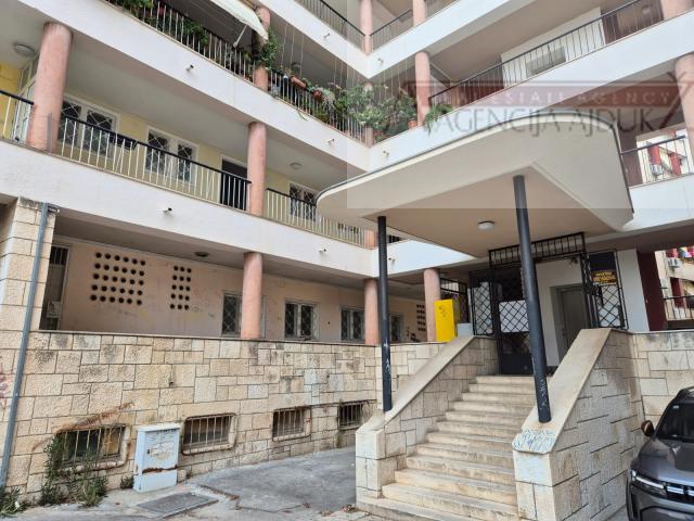 Split centar 65,88 m2 stan na top lokaciji - novo u ponudi