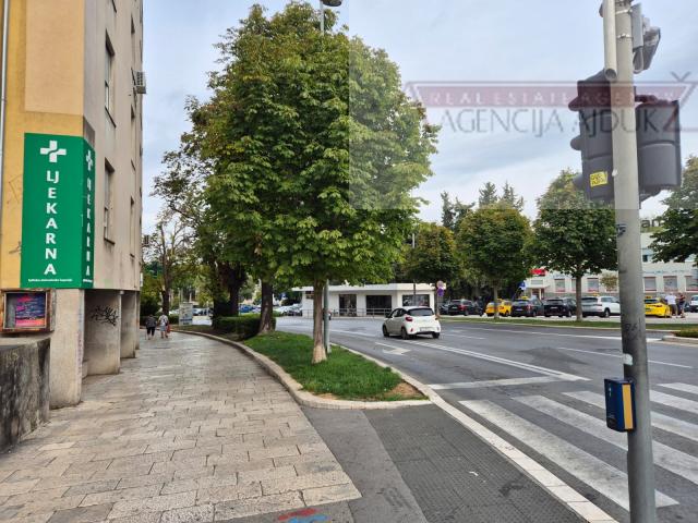 Split centar 65,88 m2 stan na top lokaciji - novo u ponudi