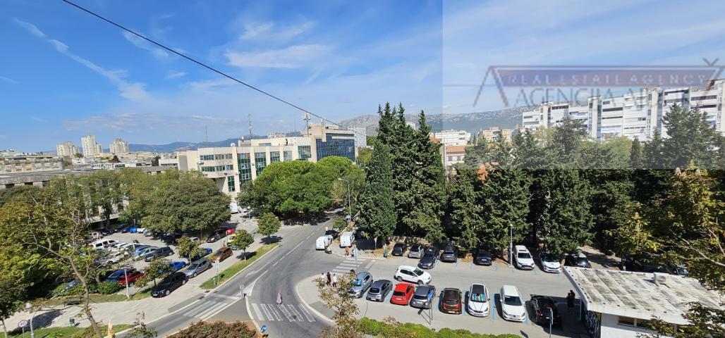 Split centar 65,88 m2 stan na top lokaciji - novo u ponudi