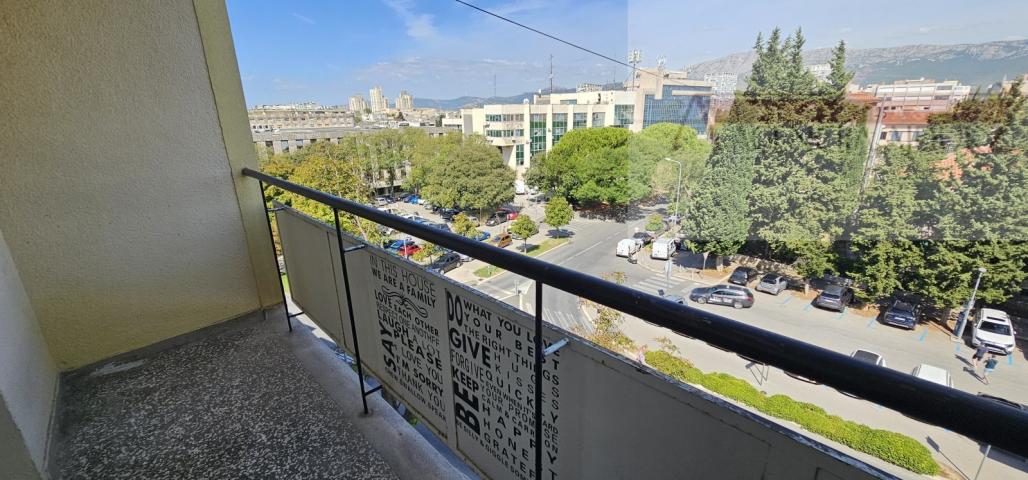 Split centar 65,88 m2 stan na top lokaciji - novo u ponudi