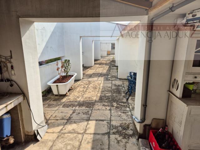 Split centar 65,88 m2 stan na top lokaciji - novo u ponudi