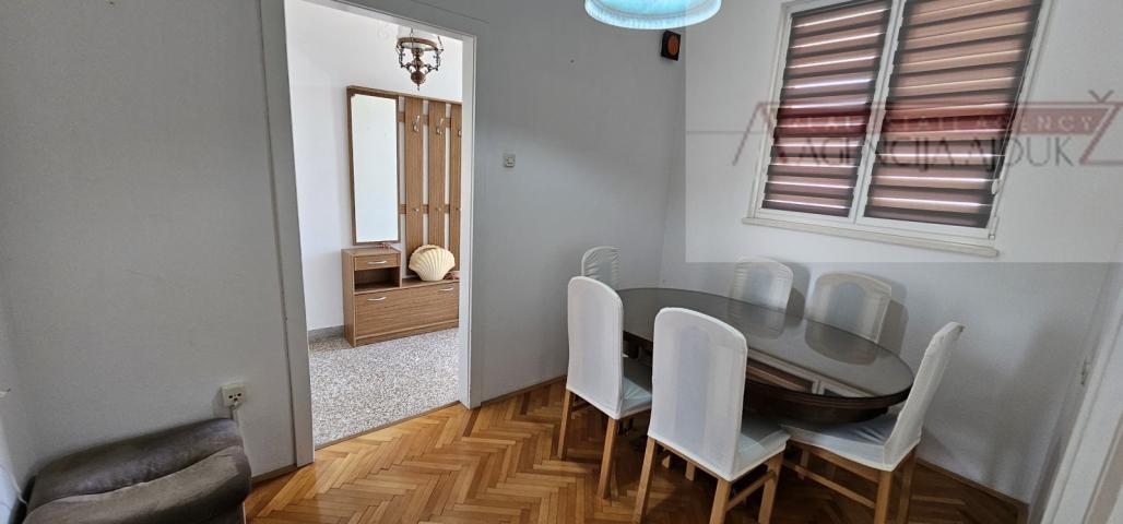 Split centar 65,88 m2 stan na top lokaciji - novo u ponudi