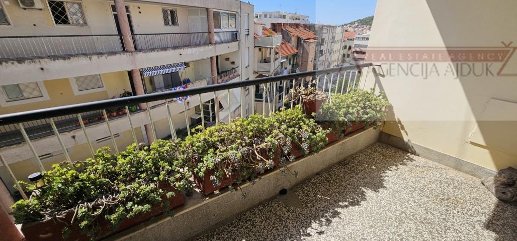 Split centar 65,88 m2 stan na top lokaciji - novo u ponudi
