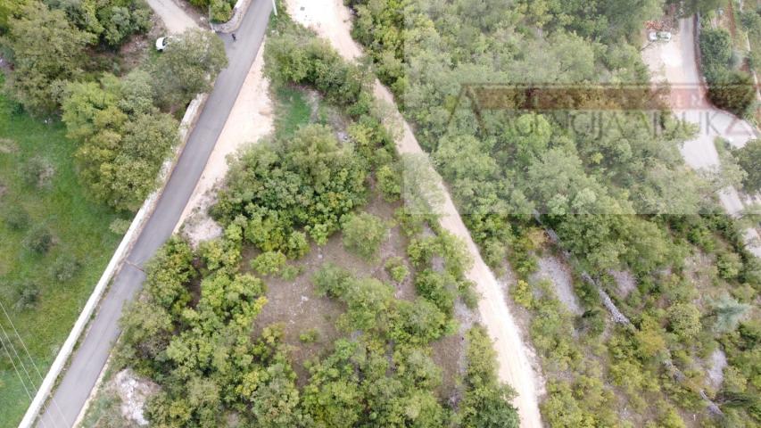 Imotski građevinsko zemljište 1571 m2 Vinjani Donji