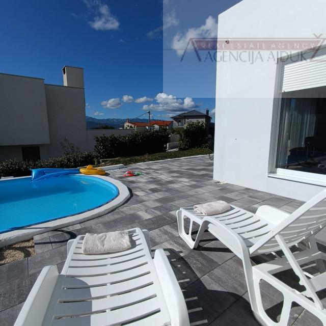 Imotski nova kuća 199 m2 + bazen - top ponuda + zamjena!