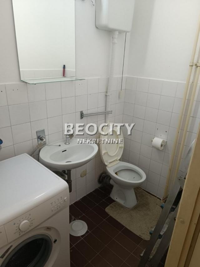 Fotografija stana 21 od 28