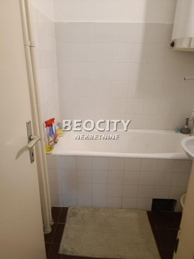 Fotografija stana 23 od 28