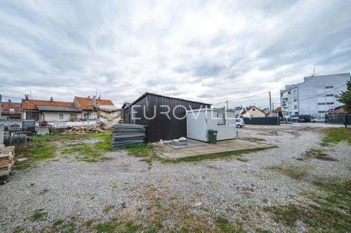 Zagreb, Rudeš, uređeno zemljište površine 1411 m²