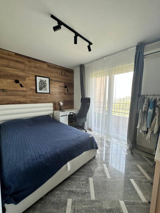 Prodaja Dvosobnog Stana u Seoce, Budva – Pogled na More