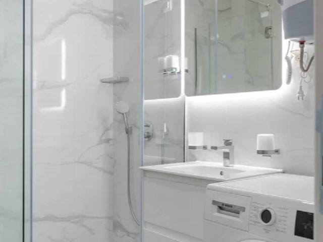 Garsonjera na prodaju u centru Budve – Allure Condo Hotel 4*