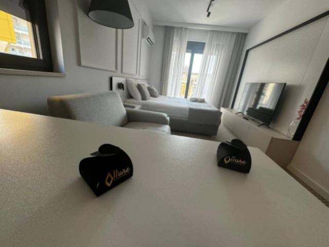 Garsonjera na prodaju u centru Budve – Allure Condo Hotel 4*