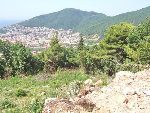 Građevinsko zemljiste iznad Budve 