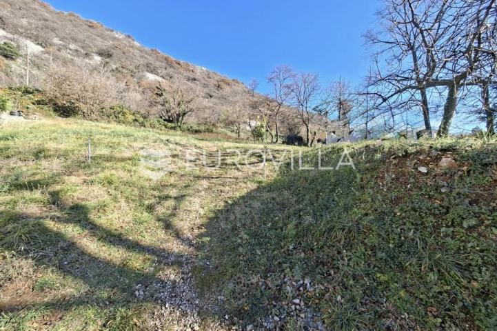 Rijeka, Sušačka Draga, građevinsko zemljište od 1020 m²
