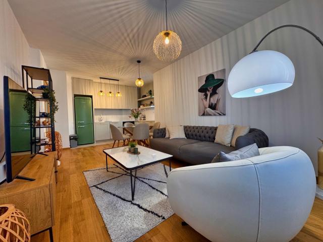 Prodaja luksuznog jednosobnog stana 46 m² – Central Point, Podgorica