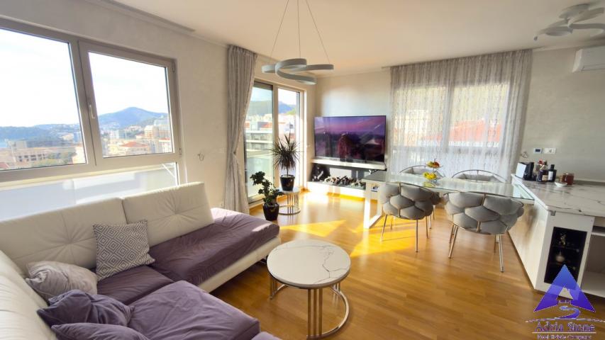 Prodaja, Stan, 184m2 , BECICI