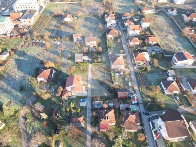 Prodaja, Zemljište, Podgorica, Tološi, 644m2
