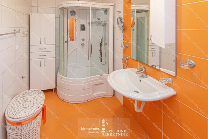 Dvosoban stan sa pogledom na more – Topla 2, Herceg Novi